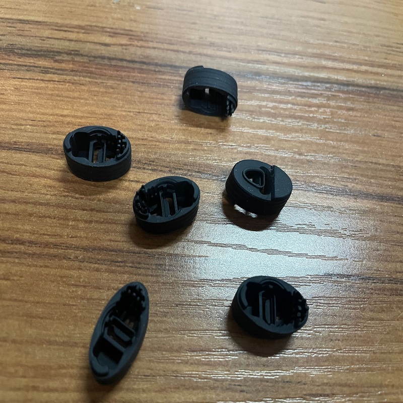 霧化器硅膠過(guò)油器塞的特點(diǎn)
