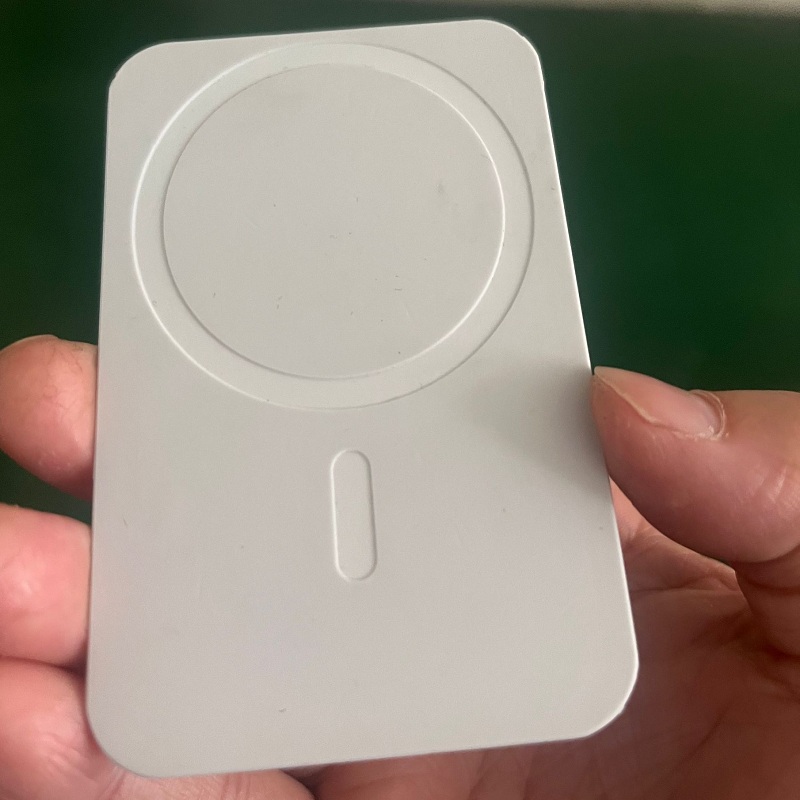 無線充電硅膠包塑膠板的問題